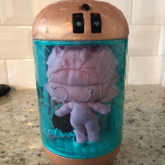 Lol Surprise “Drag Racer” Eye Spy Under Wraps - Picture 3 of 7